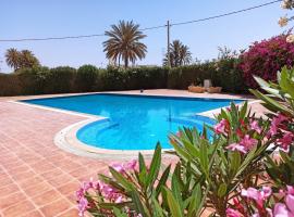 appartement avec piscine，位于乌姆苏克的自助式住宿