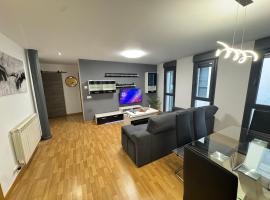 Piso 3 habitaciones Tranquilo y Céntrico，位于纳瓦雷特的酒店