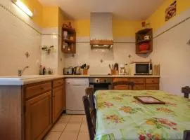 Charming Family Retreat in Loubejac, cleaning included