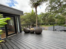 Copacabana Beach Cabin，位于Copacabana的酒店