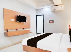 Collection O Hotel Krrish Resto，位于比莱的酒店