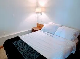 Gordie's Inn & Suites