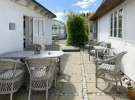 Idyllisk Landhus Tæt På Østersøen