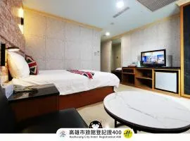 I Hi Loveriver Hotel