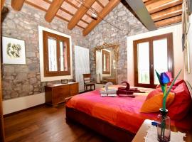 Domus Tito Livius，位于Teolo的酒店