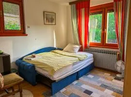 Cozy room with a bathroom