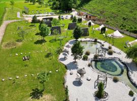 Camp Garden Park-Pitches and Tents，位于拉多夫吉卡的酒店