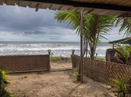 Deepiksha Beach Resort Talpona，位于Magdāl的酒店