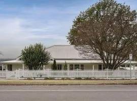 White Oaks