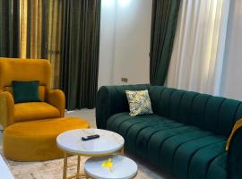 Entire Furnished Apartment Unit in Kira，位于Kira的酒店