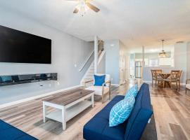 Cozy townhouse in Conyers，位于科尼尔斯的酒店