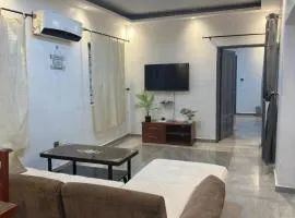 Amivi Plaza