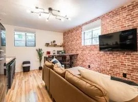 Awaken Your Senses King Bed BSU Parking