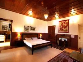 Deodar Manor