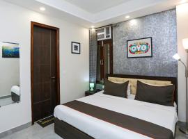 Hotel O The Signature Inn，位于Indirapuram的酒店