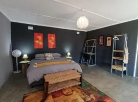Kwelanga River Lodge