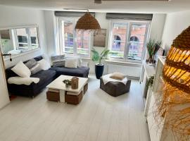 Sfeervol en lichtrijk appartement centrum Knokke，位于克诺克－海斯特的酒店