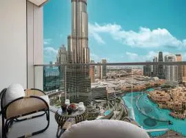 Luxury 2BR Burj Fountain View Walk to Dubai Mall
