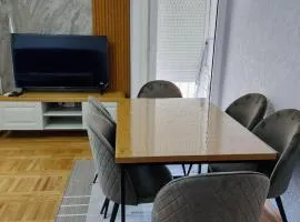 Golden view apartman