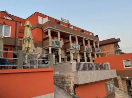 Hotel Nur，位于莫斯塔尔的酒店