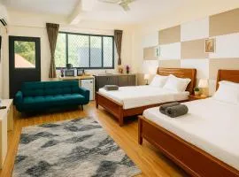 Apia Studio w 2 Beds, Secure, AC, Washer, Dryer, Kitchen, WiFi