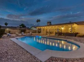 Quiet & Peaceful Home! With Heated Swimming Pool
