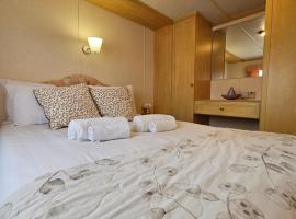 Skye Holiday Caravan 6，位于乌伊格的酒店