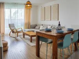 Elegant and Spacious 3-Bedroom Apartment with Private Balcony