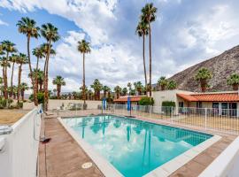 2 Mi to Galleta Meadows Desert Golf Retreat!，位于博雷戈斯普林斯的酒店
