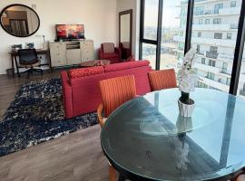 Dream Escape with great rooftop views，位于洛杉矶的酒店