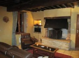 Holiday Home in Isenay near Lake and Forest, cleaning included