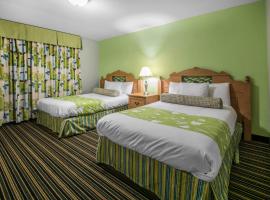 Rodeway Inn & Suites Winter Haven Chain of Lakes，位于温特黑文的酒店