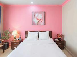 La Serena Hotel & Apartment，位于胡志明市的酒店
