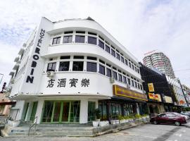 Robin Hotel