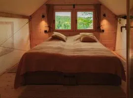 Lakeside Glamping Tents Mažijev Grič