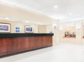 约克戴斯套房酒店