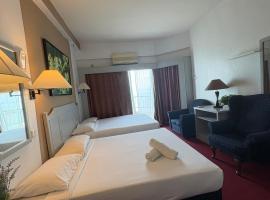 Sky beach resort，位于丹绒武雅的酒店