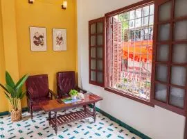 Rail & Rest Homestay - Railway View
