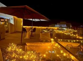 SkyLounge Suites