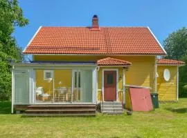 2 Bedroom Stunning Home In Broakulla