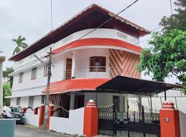 Cloud Nine Home Thrissur，位于德里久尔的酒店