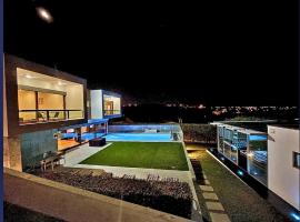 I Love U villa，位于埃里塞拉的酒店