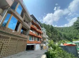 SS Guesthouse