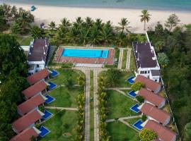 Uppuveli Beach by DSK