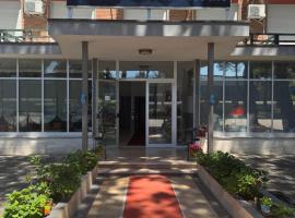Hotel MDP，位于米兰马瑞提那的酒店