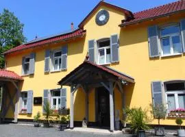 Haus Eveline - Ferienwohnungen unterhalb der Wartburg -