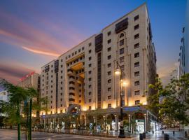 Golden Tulip Al Shakreen，位于麦地那的酒店