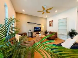WhiteZen Family Homestay 9Room for 20pax Central Penang
