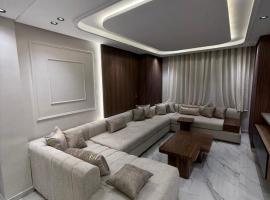 Appartement kissariya luxury，位于纳祖尔的海滩酒店