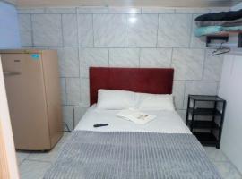CASA DE HÓSPEDES POUSADA MANU LAGES Quarto com cama de casal